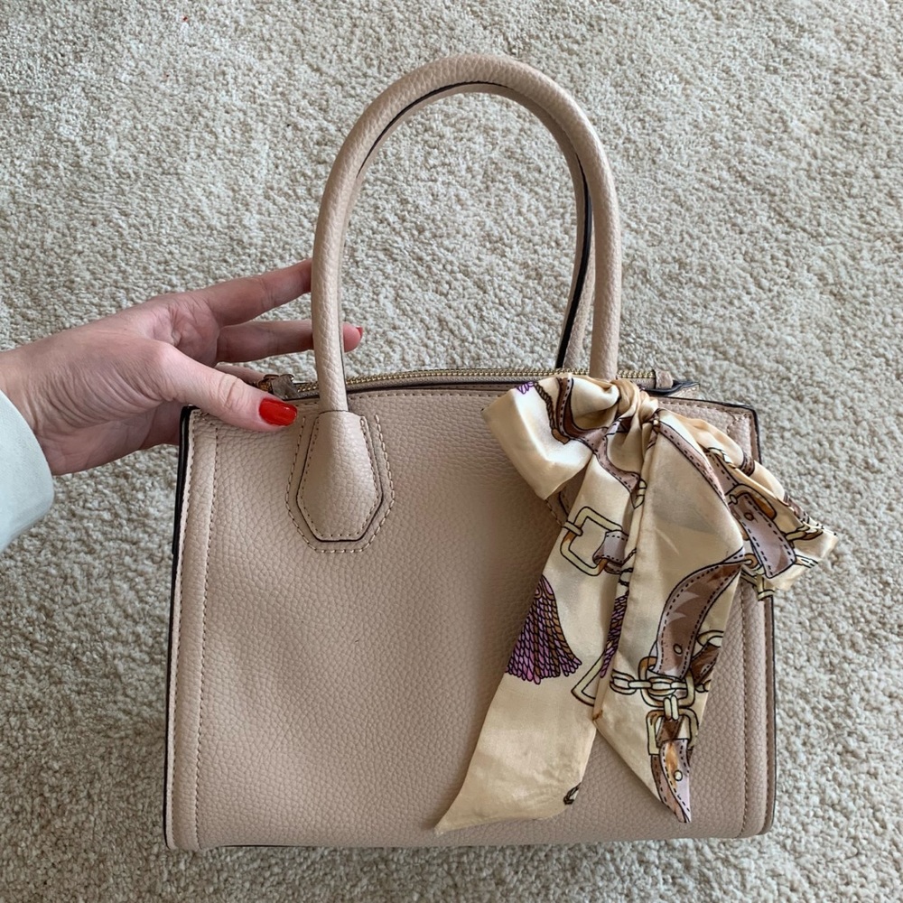 Beige ALDO handbag with ribbon